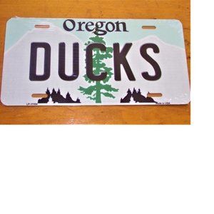 NCAA Oregon Ducks License Plate State Background Sign Wall Art New
